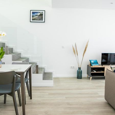 Triade Apartamentos Авиеро Екстериор снимка