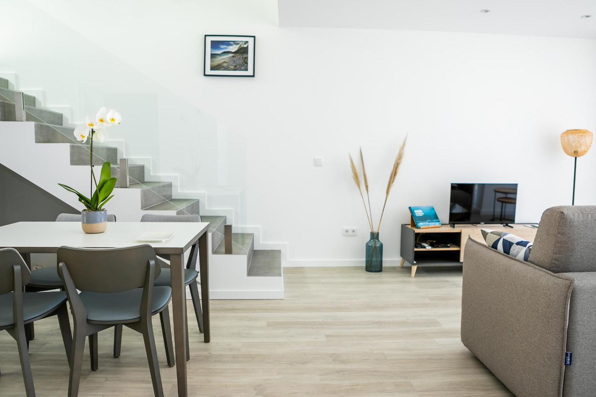 Triade Apartamentos Авиеро Екстериор снимка