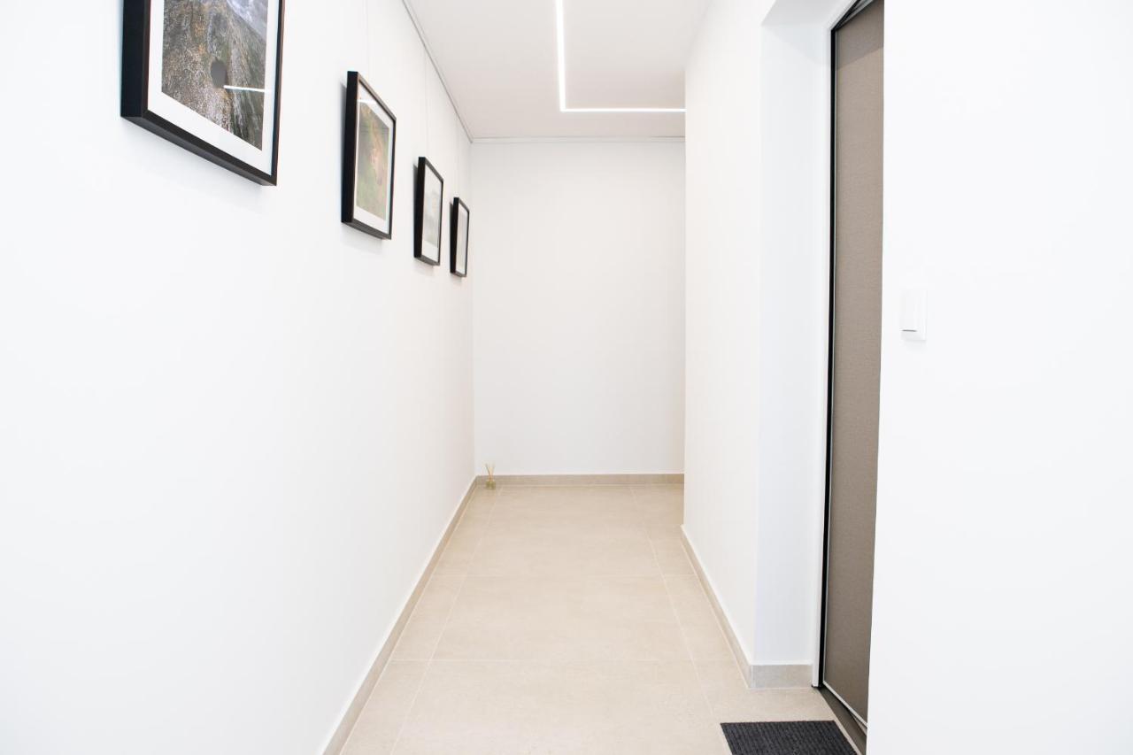 Triade Apartamentos Авиеро Екстериор снимка