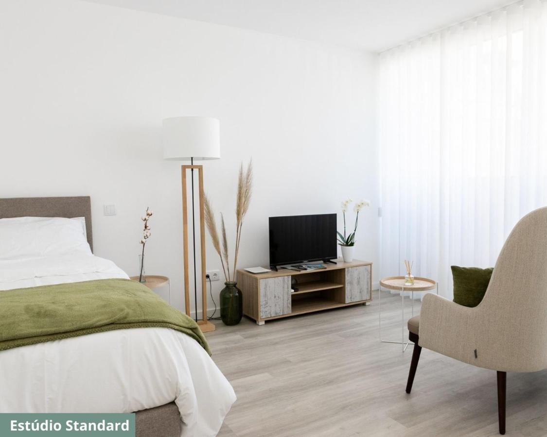 Triade Apartamentos Авиеро Екстериор снимка