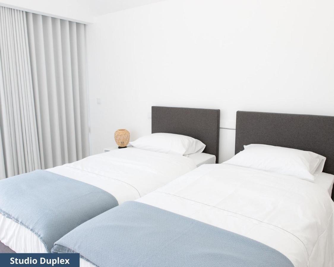 Triade Apartamentos Авиеро Екстериор снимка
